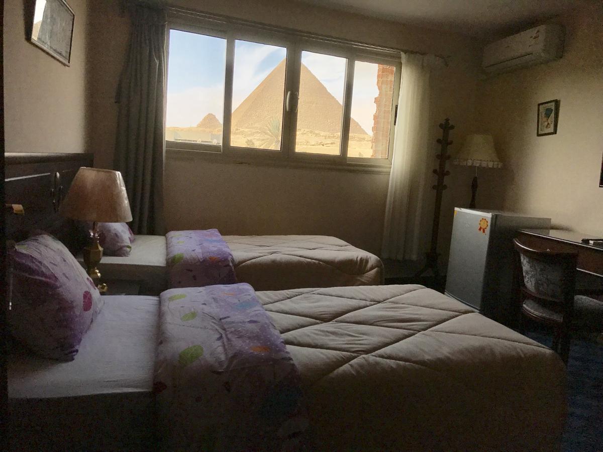 Mini-hôtel 3 Pyramids View 4*