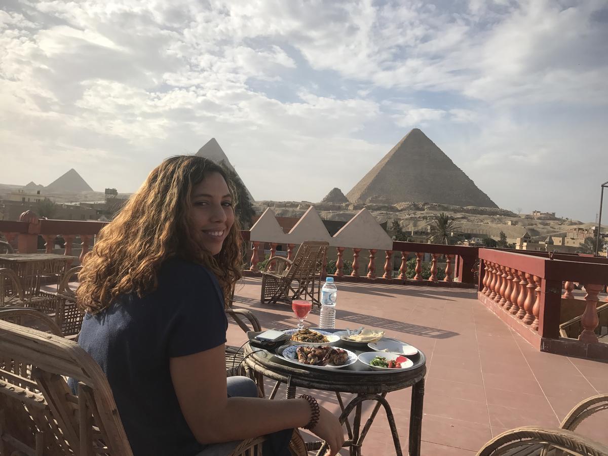 3 Pyramids View